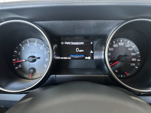 Used 2016 Ford Mustang Shelby GT350 w/ Technology Package image 22