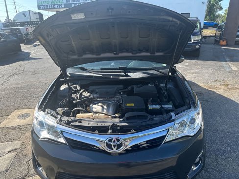 Used 2012 Toyota Camry LE image 11
