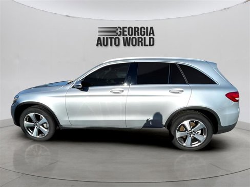 Used 2019 Mercedes-Benz GLC 300 image 2