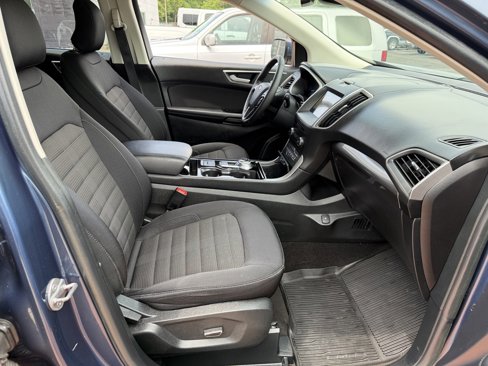 Used 2019 Ford Edge SEL image 22