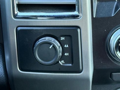 Used 2015 Ford F150 Platinum w/ Equipment Group 701A Luxury image 20