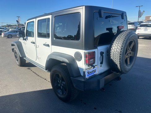 Used 2016 Jeep Wrangler Unlimited Sport image 6
