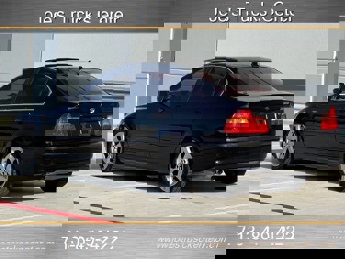 Used 2004 BMW 330i Sedan image 7