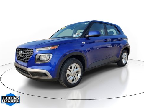 Used 2022 Hyundai Venue SE w/ Cargo Package image 2