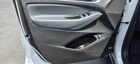 Used 2024 Buick Enclave Premium image 10