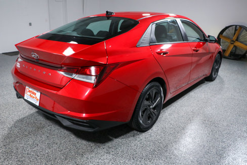 Used 2022 Hyundai Elantra SEL image 7