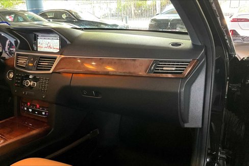 Used 2013 Mercedes-Benz E 350 Sedan image 18