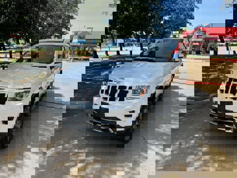 Used 2014 Jeep Grand Cherokee Limited image 1