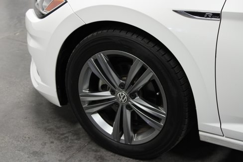 Used 2021 Volkswagen Jetta R-Line image 10