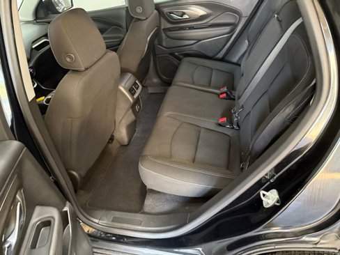 Used 2023 GMC Terrain SLE w/ Driver Convenience Package image 25