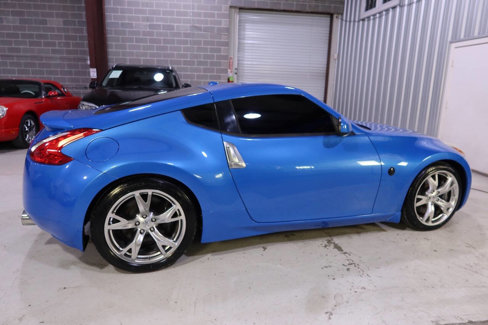 Used 2009 Nissan 370Z Touring w/ Sport Pkg image 5