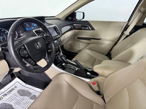 Used 2017 Honda Accord EX-L image 5