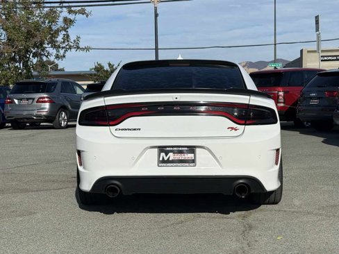 Used 2018 Dodge Charger R/T Scat Pack image 8