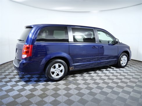 Used 2012 Dodge Grand Caravan SE image 8