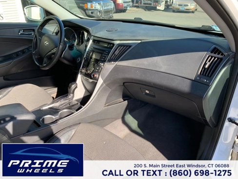 Used 2012 Hyundai Sonata SE image 10