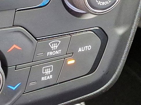 Used 2020 Jeep Renegade Trailhawk w/ Popular Equipment Group image 20