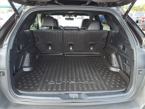 Used 2022 Subaru Outback Wilderness image 10