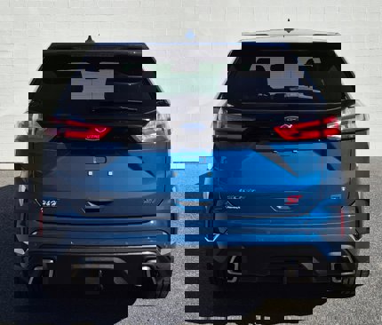 Used 2020 Ford Edge ST image 15