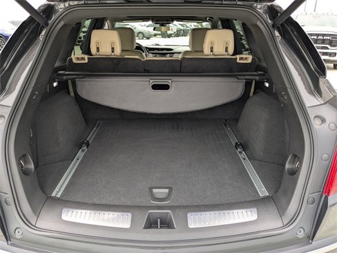 Used 2019 Cadillac XT5 Luxury w/ Advanced Security Package image 12