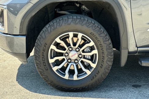 Used 2020 GMC Sierra 1500 AT4 w/ AT4 Premium Package image 11