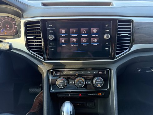 Used 2022 Volkswagen Atlas SE image 14