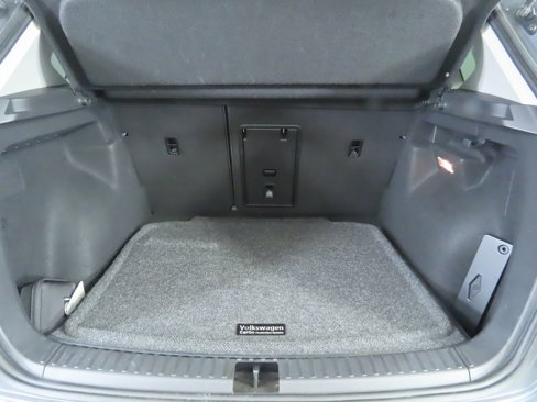 Certified 2022 Volkswagen Taos SE image 29