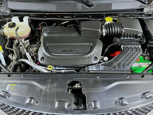 Used 2019 Chrysler Pacifica Touring-L image 29