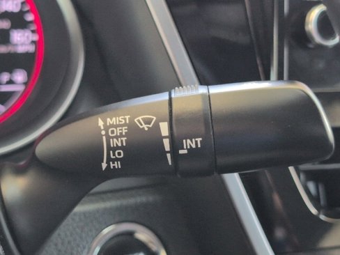 Used 2023 Toyota Camry XSE image 26
