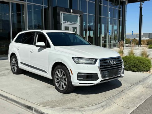 Used 2019 Audi Q7 3.0T Premium Plus w/ Premium Plus Package image 3