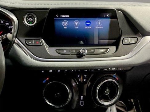 Used 2020 Chevrolet Blazer LT image 26