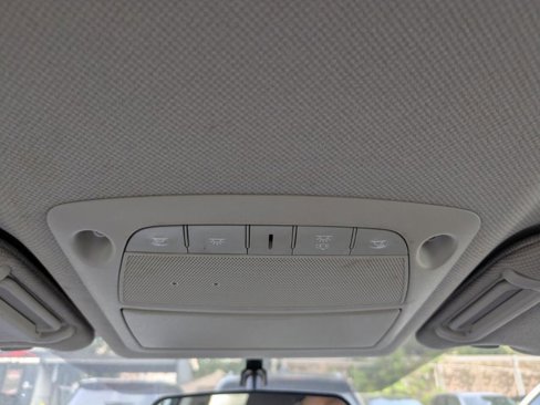 Used 2017 Nissan Sentra SR image 13