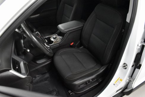 Used 2022 GMC Acadia SLE w/ Driver Convenience Package image 13