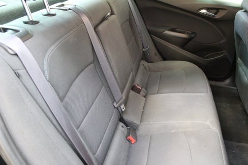 Used 2017 Chevrolet Cruze LT image 8