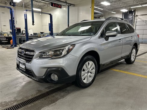 Used 2019 Subaru Outback 2.5i Premium image 4