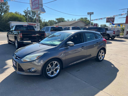 Used 2012 Ford Focus SEL image 2