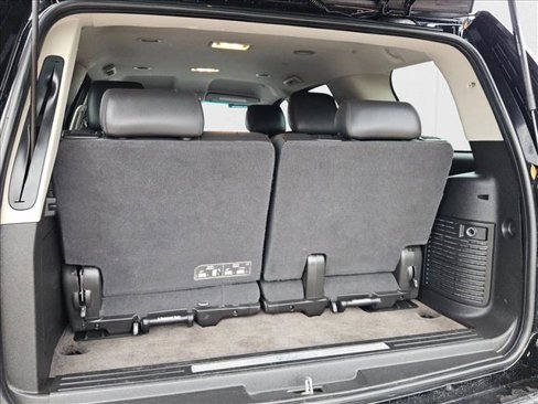 Used 2013 Cadillac Escalade 2WD image 6