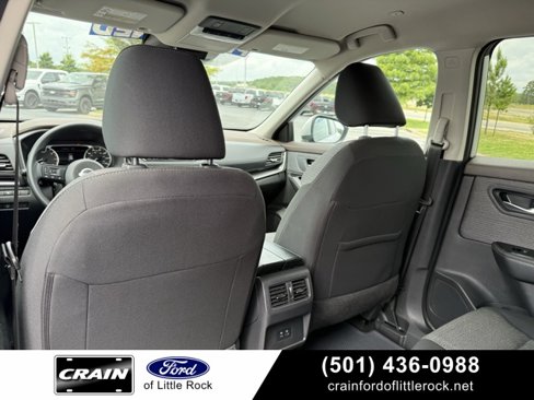 Used 2023 Nissan Rogue SV image 25