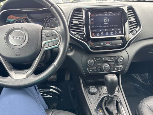 Certified 2019 Jeep Cherokee Limited image 17