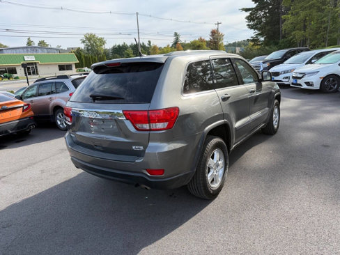 Used 2012 Jeep Grand Cherokee Laredo w/ Laredo E Group image 7