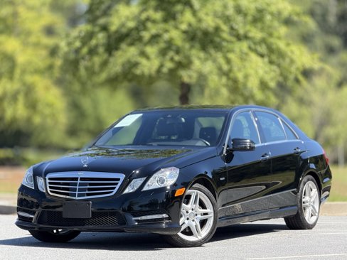 Used 2012 Mercedes-Benz E 350 4MATIC Sedan image 7