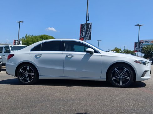 Used 2020 Mercedes-Benz A 220 image 9