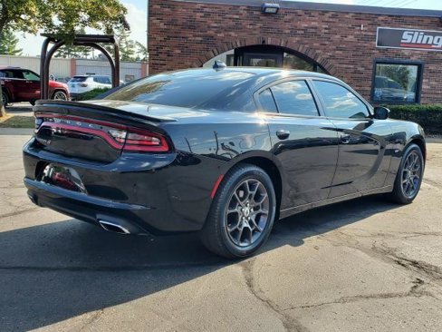 Used 2018 Dodge Charger GT image 3