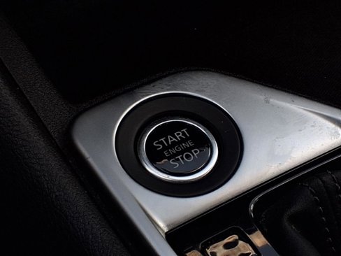 Certified 2021 Nissan Sentra SV image 25