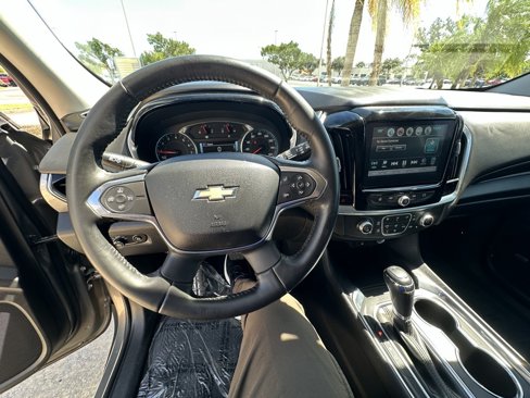 Used 2019 Chevrolet Traverse LT w/ LT Premium Package image 12