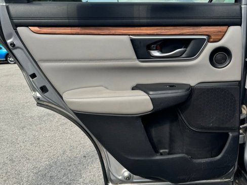 Used 2021 Honda CR-V EX-L image 17