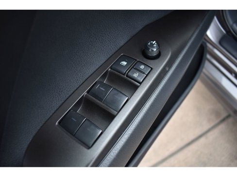 Used 2023 Toyota Camry SE image 11