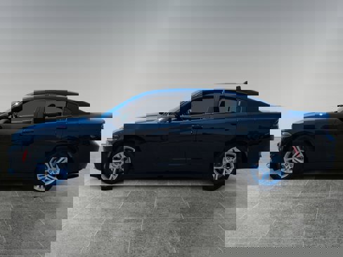 Used 2023 Dodge Charger SXT image 2