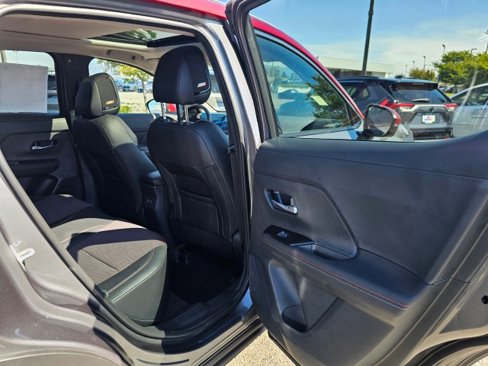 New 2025 Nissan Kicks SR w/ SR Premium Package image 14