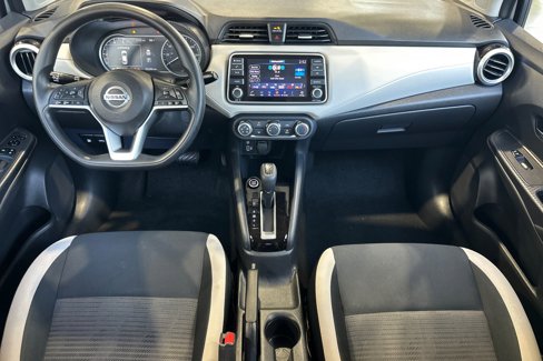Used 2022 Nissan Versa SV image 13