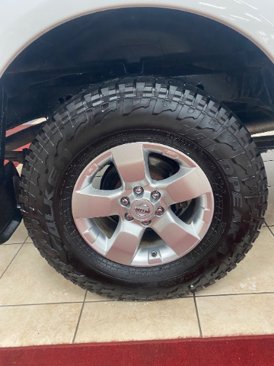 Used 2012 Nissan Frontier SV image 30